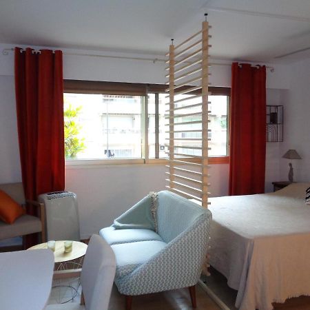 sun beach Juan-les-Pins Exterior foto