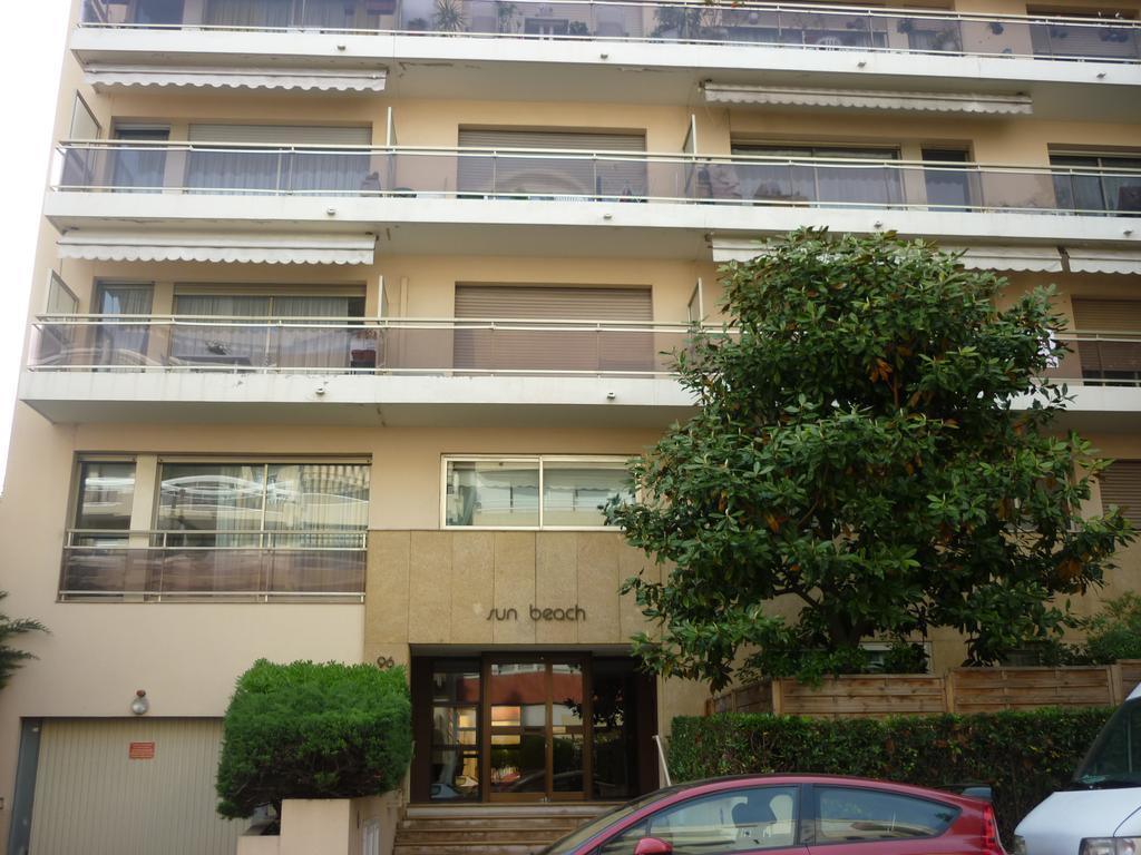 sun beach Juan-les-Pins Exterior foto